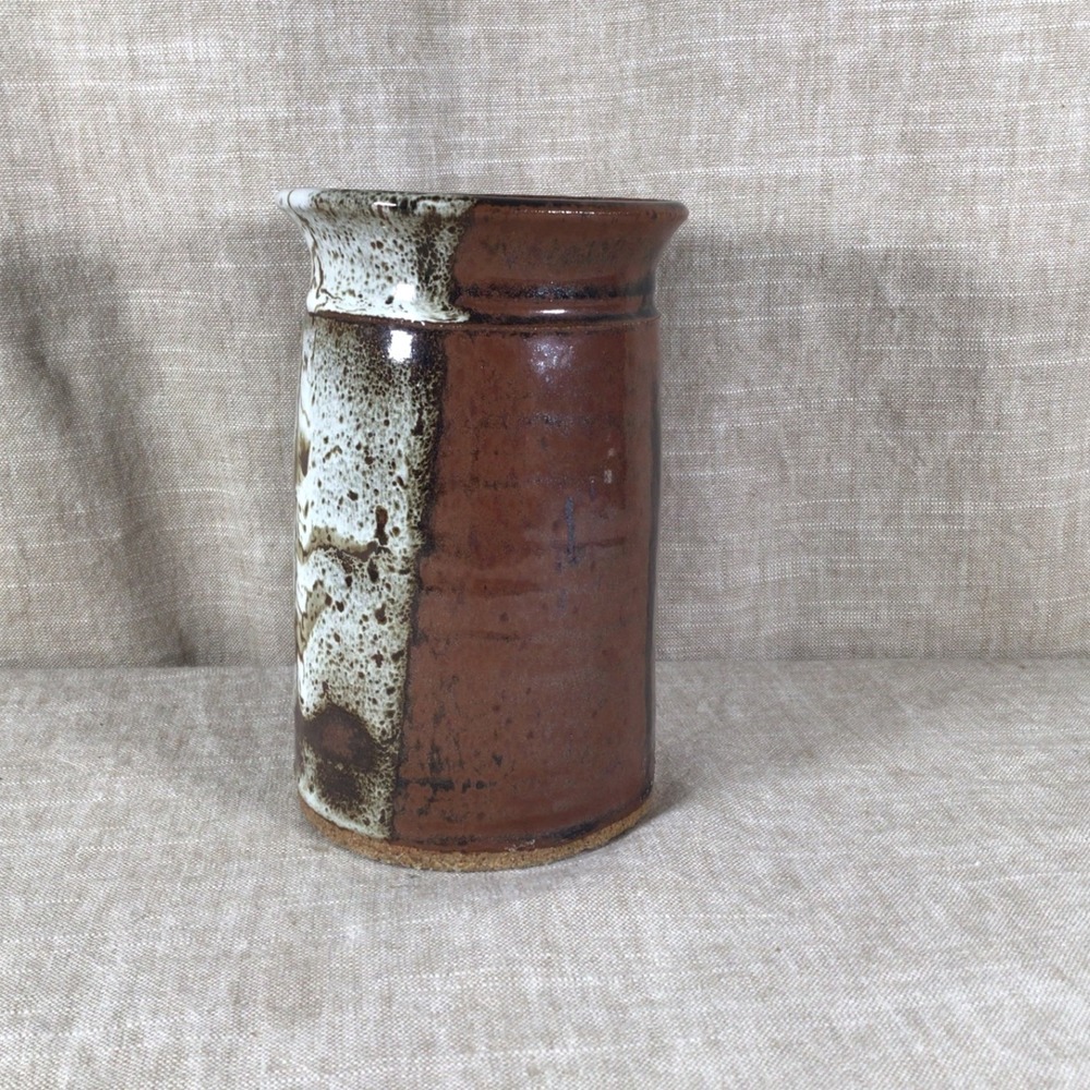 Vase Good Vintage Studio Pottery Brown White Drip Glaze Stoneware 7.5in